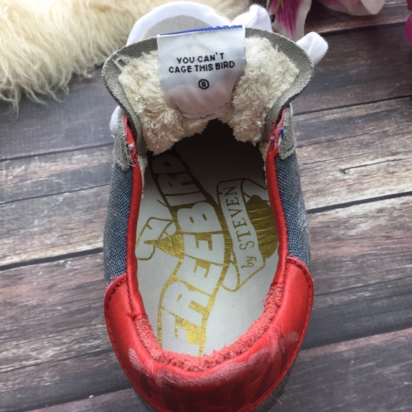 Freebird By Steven | Distressed Star Sneakers - Picture 5 of 6